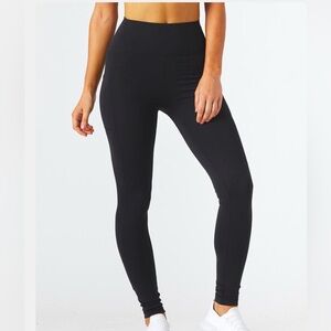 NWT Glyder Taper leggings black small new pockets, compression, fade resistant